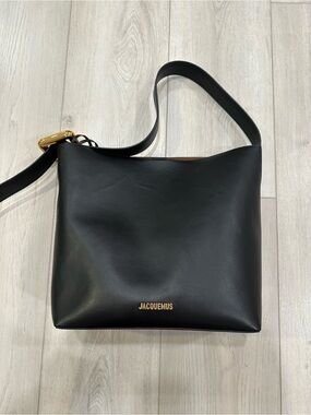 Jacquemus Le Regalo Black Leather Shoulder Bag w/ Removable Pouch & Tags